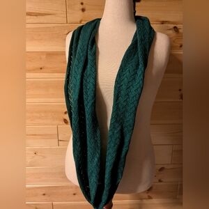 Infinity Scarf OS Shiny Gillerry Metallic Green, Dressy, Multifunctional,Holiday